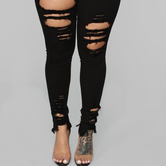 Fashion Nova Skinny Jeans - Picture 3 of 3